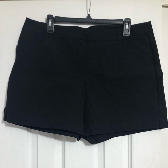Willit black nylon spandex shorts women’s size 16
90%‎ nylon 10% spandex stretch - Picture 1 of 7